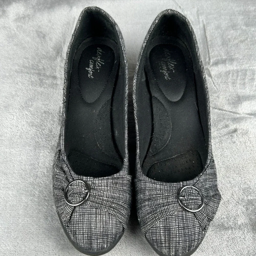 Dexflex Comfort Womens Black White Textured Buckle Wedge Pumps Size 12
